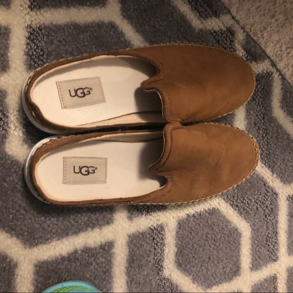 Casual hanging out shoes